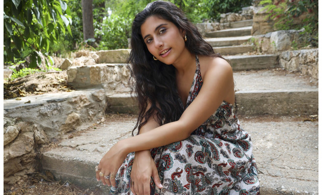 &Mu;&alpha;&rho;ί&nu;&alpha; &Sigma;&pi;&alpha;&nu;&omicron;ύ: &Alpha;&pi;&omicron;&kappa;&alpha;&lambda;ύ&pi;&tau;&epsilon;&iota; &tau;&omicron;&nu; &lambda;ό&gamma;&omicron; &pi;&omicron;&upsilon; &eta;&nbsp;&kappa;&rho;&iota;&tau;&iota;&kappa;ή &epsilon;&pi;&iota;&tau;&rho;&omicron;&pi;ή &tau;&omicron;&upsilon; &ldquo;Sing for Greece&rdquo; έ&delta;&omega;&sigma;&epsilon; &tau;&omicron; 12ά&rho;&iota; &sigma;&tau;&omicron;&nu; &Alpha;&kappa;ύ&lambda;&alpha;