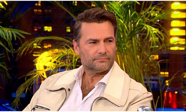 &Pi;&alpha;&nu;&alpha;&gamma;&iota;ώ&tau;&eta;&sigmaf; &Mu;&pi;&omicron;&upsilon;&gamma;&iota;&omicron;ύ&rho;&eta;&sigmaf;: &Alpha;&pi;&omicron;&kappa;&alpha;&lambda;ύ&pi;&tau;&epsilon;&iota; &gamma;&iota;&alpha;&tau;ί &delta;&epsilon;&nu; &pi;&alpha;&nu;&tau;&rho;&epsilon;ύ&tau;&eta;&kappa;&epsilon; &kappa;&alpha;&iota; &delta;&epsilon;&nu; έ&kappa;&alpha;&nu;&epsilon; &pi;&alpha;&iota;&delta;&iota;ά