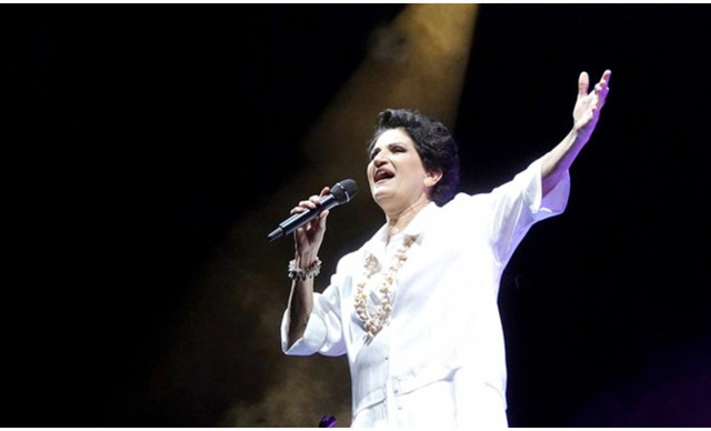 &Pi;&rho;&omega;&tau;&omicron;&psi;ά&lambda;&tau;&eta;: &Sigma;&tau;&eta;&nu; &delta;ί&omega;&xi;&eta; &eta;&lambda;&epsilon;&kappa;&tau;&rho;&omicron;&nu;&iota;&kappa;&omicron;ύ &epsilon;&gamma;&kappa;&lambda;ή&mu;&alpha;&tau;&omicron;&sigmaf; &mu;&epsilon; &tau;&omicron;&upsilon;&sigmaf; &delta;&iota;&kappa;&eta;&gamma;ό&rho;&omicron;&upsilon;&sigmaf; &tau;&eta;&sigmaf;