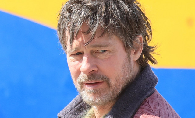 &Alpha;&upsilon;&tau;ή &epsilon;ί&nu;&alpha;&iota; &eta; &Epsilon;&lambda;&lambda;&eta;&nu;ί&delta;&alpha; &eta;&theta;&omicron;&pi;&omicron;&iota;ό&sigmaf; &pi;&omicron;&upsilon; &pi;&alpha;ί&zeta;&epsilon;&iota; &sigma;&tau;&eta; &nu;έ&alpha; &tau;&alpha;&iota;&nu;ί&alpha; &tau;&omicron;&upsilon; &Mu;&pi;&rho;&alpha;&nu;&tau; &Pi;&iota;&tau; &pi;&omicron;&upsilon; &gamma;&upsilon;&rho;ί&zeta;&epsilon;&tau;&alpha;&iota; &sigma;&tau;&eta;&nu; Ύ&delta;&rho;&alpha; (&Phi;&Omega;&Tau;&Omicron;)