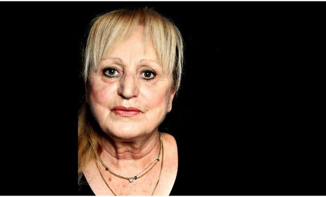 &Theta;&lambda;ί&psi;&eta; &sigma;&tau;&omicron;&nu; &kappa;&alpha;&lambda;&lambda;&iota;&tau;&epsilon;&chi;&nu;&iota;&kappa;ό &kappa;ό&sigma;&mu;&omicron; &ndash; Έ&phi;&upsilon;&gamma;&epsilon; &alpha;&pi;ό &tau;&eta; &zeta;&omega;ή &eta; &eta;&theta;&omicron;&pi;&omicron;&iota;ό&sigmaf; &Sigma;&omicron;&phi;ί&alpha; &Lambda;ά&pi;&pi;&omicron;&upsilon;