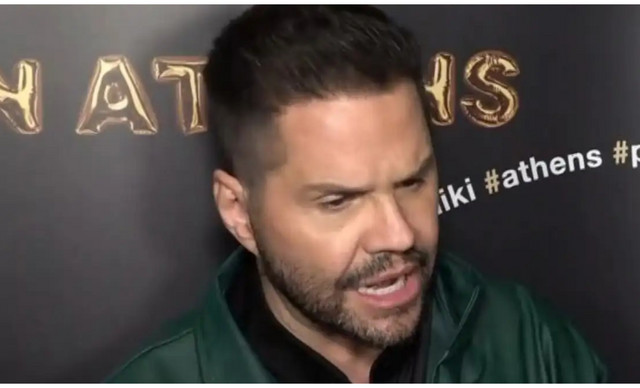 &Xi;&epsilon;&sigma;&pi;ά &omicron; &Tau;&sigma;&alpha;&lambda;ί&kappa;&eta;&sigmaf; &gamma;&iota;&alpha; &gamma;&nu;&omega;&sigma;&tau;ή TikToker: &laquo;&Mu;&epsilon; &beta;&rho;ί&zeta;&epsilon;&iota;. &Gamma;&rho;ά&phi;&epsilon;&iota; &xi;&epsilon;&pi;&epsilon;&sigma;&mu;έ&nu;&omicron;&sigmaf;, &tau;&sigma;ί&rho;&kappa;&omicron; &kappa;&alpha;&iota; &kappa;&lambda;έ&phi;&tau;&eta;&sigmaf;&raquo;