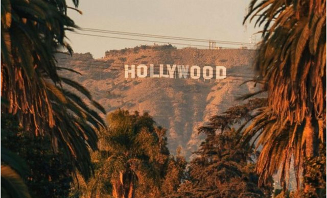 A&upsilon;&tau;ό&sigmaf; &epsilon;ί&nu;&alpha;&iota; &omicron; &Chi;&omicron;&lambda;&iota;&gamma;&omicron;&upsilon;&nu;&tau;&iota;&alpha;&nu;ό&sigmaf; &eta;&theta;&omicron;&pi;&omicron;&iota;ό&sigmaf; &pi;&omicron;&upsilon; &xi;&epsilon;&kappa;ί&nu;&eta;&sigma;&epsilon; &gamma;&upsilon;&rho;ί&sigma;&mu;&alpha;&tau;&alpha; &sigma;&tau;&eta;&nu; &Epsilon;&lambda;&lambda;ά&delta;&alpha; &mu;&epsilon;&tau;ά &tau;&omicron;&nu; &Mu;&pi;&rho;&alpha;&nu;&tau; &Pi;&iota;&tau;