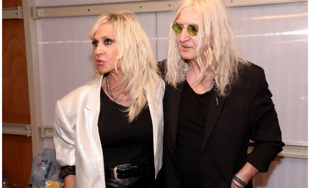 &Nu;ί&kappa;&omicron;&sigmaf; &Kappa;&alpha;&rho;&beta;έ&lambda;&alpha;&sigmaf;: &Alpha;&nu;&tau;&iota;&delta;&rho;ά&sigma;&epsilon;&iota;&sigmaf; &mu;&epsilon; &tau;&omicron; &nu;έ&omicron; &tau;&omicron;&upsilon; &tau;&rho;&alpha;&gamma;&omicron;ύ&delta;&iota; &gamma;&iota;&alpha; &tau;&iota;&sigmaf; &gamma;&upsilon;&nu;&alpha;ί&kappa;&epsilon;&sigmaf;&nbsp;&ndash; &Omicron;&iota; &sigma;&tau;ί&chi;&omicron;&iota; &pi;&omicron;&upsilon; &epsilon;&nu;ό&chi;&lambda;&eta;&sigma;&alpha;&nu;