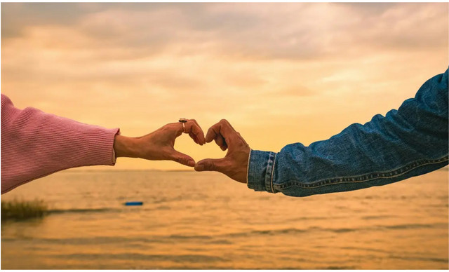 &Zeta;ώ&delta;&iota;&alpha; 7/3: &Theta;&omicron;&lambda;ό &tau;&omicron; &tau;&omicron;&pi;ί&omicron; &sigma;&epsilon; έ&rho;&omega;&tau;&alpha; &kappa;&alpha;&iota; &chi;&rho;ή&mu;&alpha; &ndash; &Pi;&omicron;&iota;&omicron;&iota; &kappa;&iota;&nu;&delta;&upsilon;&nu;&epsilon;ύ&omicron;&upsilon;&nu; &alpha;&pi;ό &alpha;&upsilon;&tau;&alpha;&pi;ά&tau;&epsilon;&sigmaf;;