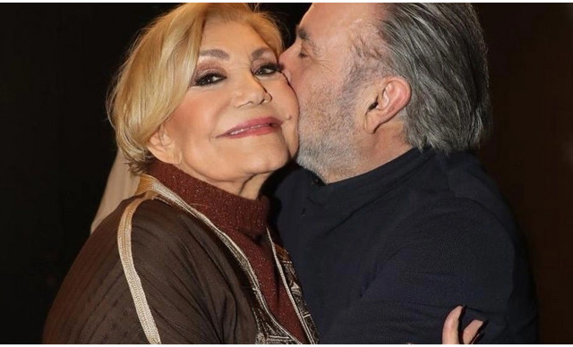 &Lambda;ά&kappa;&eta;&sigmaf; &Lambda;&alpha;&zeta;ό&pi;&omicron;&upsilon;&lambda;&omicron;&sigmaf;: &laquo;&Sigma;&epsilon; &chi;&alpha;&iota;&rho;&epsilon;&tau;ώ &gamma;&upsilon;&nu;&alpha;ί&kappa;&alpha; &tau;&eta;&sigmaf; &zeta;&omega;ή&sigmaf; &mu;&alpha;&sigmaf;&raquo; &ndash; &Tau;&omicron; &sigma;&upsilon;&gamma;&kappa;&iota;&nu;&eta;&tau;&iota;&kappa;ό &ldquo;&alpha;&nu;&tau;ί&omicron;&rdquo; &sigma;&tau;&eta; &Mu;&alpha;&rho;&iota;&nu;έ&lambda;&lambda;&alpha;