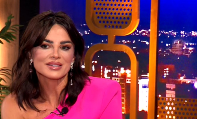 &Rho;&alpha;&mu;ό&nu;&alpha; &Phi;ί&lambda;&iota;&pi;: &laquo;Ή&mu;&omicron;&upsilon;&nu; &epsilon;&xi;&alpha;&rho;&tau;&eta;&mu;έ&nu;&eta; &sigma;&upsilon;&nu;&alpha;&iota;&sigma;&theta;&eta;&mu;&alpha;&tau;&iota;&kappa;ά &kappa;&alpha;&iota; &omicron;&iota;&kappa;&omicron;&nu;&omicron;&mu;&iota;&kappa;ά &ndash; &Gamma;έ&mu;&iota;&zeta;&alpha; &tau;&eta; &delta;&upsilon;&sigma;&tau;&upsilon;&chi;ί&alpha; &mu;&epsilon; &lambda;&alpha;&mu;&pi;&epsilon;&rho;έ&sigmaf; &epsilon;&mu;&phi;&alpha;&nu;ί&sigma;&epsilon;&iota;&sigmaf;&raquo; (BINTEO)