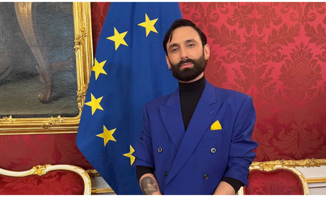 &Eta; Conchita &mu;&epsilon; &phi;&omicron;&upsilon;&lambda;ά&rho;&iota; &Kappa;ύ&pi;&rho;&iota;&omicron;&upsilon; &sigma;&chi;&epsilon;&delta;&iota;&alpha;&sigma;&tau;ή &sigma;&tau;&omicron; &Pi;&rho;&omicron;&epsilon;&delta;&rho;&iota;&kappa;ό &Mu;έ&gamma;&alpha;&rho;&omicron; &tau;&eta;&sigmaf; &Alpha;&upsilon;&sigma;&tau;&rho;ί&alpha;&sigmaf;