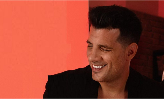 &Omicron; &Theta;&omicron;&delta;&omega;&rho;ή&sigmaf; &Phi;έ&rho;&rho;&eta;&sigmaf; έ&gamma;&iota;&nu;&epsilon;&hellip; &pi;&alpha;&sigma;&chi;&alpha;&lambda;&iota;&nu;ό &alpha;&upsilon;&gamma;ό (BINTEO)