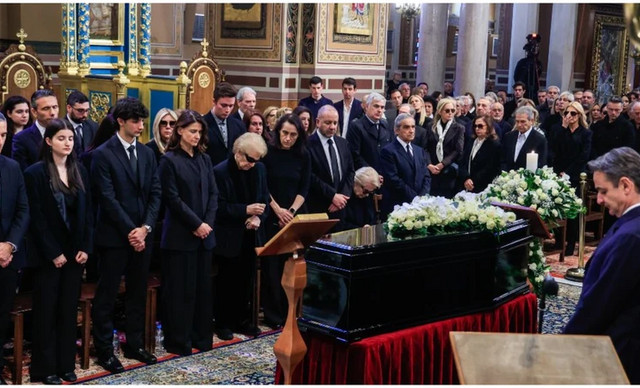 &laquo;&Epsilon;&pi;ώ&nu;&upsilon;&mu;&omicron;&iota;&nbsp;&epsilon;&kappa;&mu;&epsilon;&tau;&alpha;&lambda;&lambda;&epsilon;ύ&tau;&eta;&kappa;&alpha;&nu; &tau;&eta;&nu; &kappa;&eta;&delta;&epsilon;ί&alpha; &tau;&eta;&sigmaf; &Mu;&alpha;&rho;&iota;&nu;έ&lambda;&lambda;&alpha;&sigmaf; &kappa;&alpha;&iota; &tau;&eta;&nu; &pi;&alpha;&rho;&omicron;&upsilon;&sigma;ί&alpha; &alpha;&pi;ό &tau;&iota;&sigmaf; &kappa;ά&mu;&epsilon;&rho;&epsilon;&sigmaf; &gamma;&iota;&alpha; &nu;&alpha; &phi;&alpha;&nu;&omicron;ύ&nu;&raquo; (&Beta;&Iota;&Nu;&Tau;&Epsilon;&Omicron;)