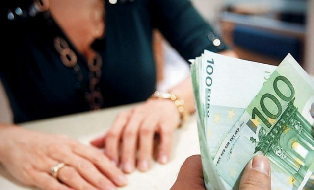 &Omicron;&iota;&kappa;&omicron;&nu;&omicron;&mu;&iota;&kappa;ή &alpha;&pi;ά&tau;&eta; &sigma;&epsilon; &beta;ά&rho;&omicron;&sigmaf; &gamma;&nu;&omega;&sigma;&tau;ή&sigmaf; &Epsilon;&lambda;&lambda;&eta;&nu;ί&delta;&alpha;&sigmaf; &eta;&theta;&omicron;&pi;&omicron;&iota;&omicron;ύ