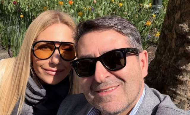 &Mu;&epsilon;&sigma;&sigma;&alpha;&rho;&omicron;&pi;&omicron;ύ&lambda;&omicron;&upsilon;: &Eta; &pi;&rho;ώ&tau;&eta; &alpha;&nu;ά&rho;&tau;&eta;&sigma;&eta; &gamma;&iota;&alpha; &tau;&omicron;&nu; &Gamma;&iota;ώ&rho;&gamma;&omicron; &Mu;&upsilon;&lambda;&omega;&nu;ά&kappa;&eta; &mu;έ&sigma;&alpha; &alpha;&pi;ό &tau;&omicron; &nu;&omicron;&sigma;&omicron;&kappa;&omicron;&mu;&epsilon;ί&omicron;