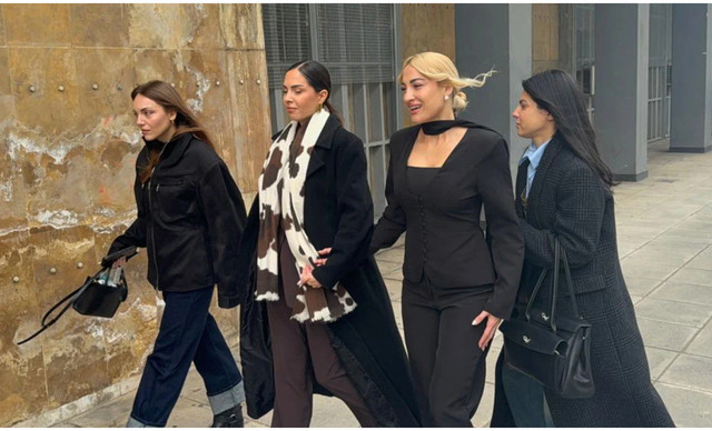 &Delta;ί&kappa;&eta; &Tau;&omicron;ύ&nu;&eta;: Έ&nu;&omicron;&chi;&omicron;&iota; &gamma;&iota;&alpha; &tau;&omicron; &rho;&omicron;&zeta; &beta;ί&nu;&tau;&epsilon;&omicron; &omicron;&iota; &delta;ύ&omicron; &kappa;&alpha;&tau;&eta;&gamma;&omicron;&rho;&omicron;ύ&mu;&epsilon;&nu;&omicron;&iota;