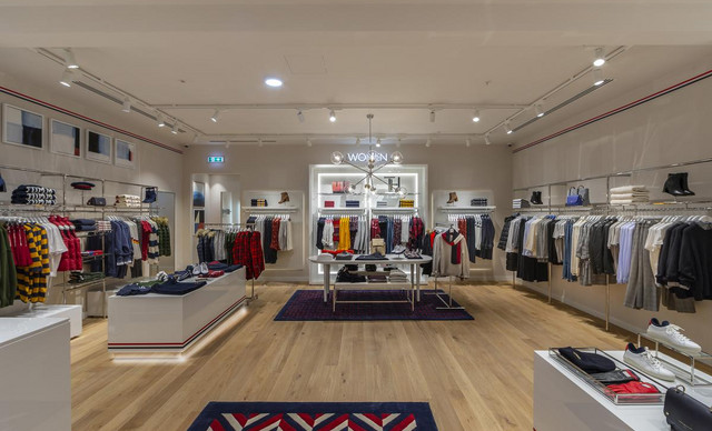 &Eta; Tommy Hilfiger &phi;έ&rho;&nu;&epsilon;&iota; &tau;&omicron; &pi;&iota;&omicron; fun fashion activation &sigma;&tau;&omicron; Nicosia Mall &mu;&epsilon; &alpha;&pi;ί&sigma;&tau;&epsilon;&upsilon;&tau;&alpha; &delta;ώ&rho;&alpha;