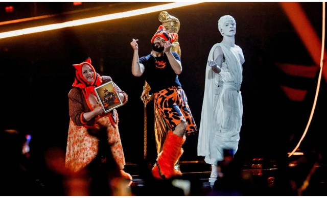 Eurovision 2026: &Omicron; Akylas &tau;&omicron;&hellip; &laquo;έ&phi;&epsilon;&rho;&epsilon;&raquo; &sigma;&tau;&eta; &Beta;&iota;έ&nu;&nu;&eta; &kappa;&alpha;&iota; &xi;&epsilon;&sigma;ή&kappa;&omega;&sigma;&epsilon; &tau;&omicron;&nu; &Alpha;&rsquo; &Eta;&mu;&iota;&tau;&epsilon;&lambda;&iota;&kappa;ό (&Beta;&Iota;&Nu;&Tau;&Epsilon;&Omicron;)