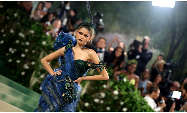 Met Gala 2026: &Alpha;&pi;ό&psi;&epsilon; &tau;&omicron; &pi;&iota;&omicron; &pi;&omicron;&lambda;&upsilon;&alpha;&nu;&alpha;&mu;&epsilon;&nu;ό&mu;&epsilon;&nu;&omicron; red carpet &tau;&eta;&sigmaf; &chi;&rho;&omicron;&nu;&iota;ά&sigmaf;
