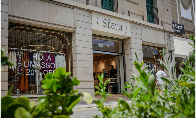 &Tau;&omicron; fashion brand Sfera &alpha;&nu;&omicron;ί&gamma;&epsilon;&iota; &nu;έ&omicron; flagship &kappa;&alpha;&tau;ά&sigma;&tau;&eta;&mu;&alpha; &sigma;&tau;&eta;&nu; &omicron;&delta;ό &Alpha;&nu;&epsilon;&xi;&alpha;&rho;&tau;&eta;&sigma;ί&alpha;&sigmaf; &sigma;&tau;&eta; &Lambda;&epsilon;&mu;&epsilon;&sigma;&omicron;!