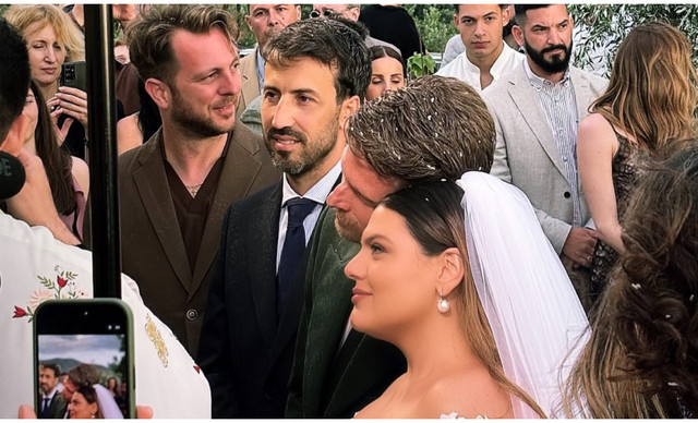 &Delta;&alpha;&nu;ά&eta; &Mu;&pi;ά&rho;&kappa;&alpha; &Phi;ά&nu;&eta;&sigmaf; &Mu;&pi;ό&tau;&sigma;&eta;&sigmaf;: &Alpha;&upsilon;&