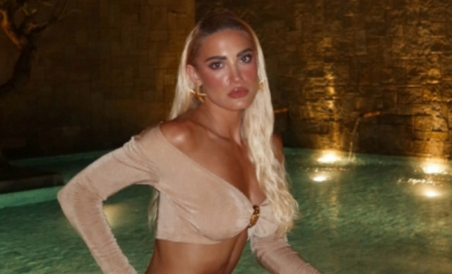 &laquo;&Lambda;&iota;ώ&nu;&epsilon;&iota;&raquo; &eta; &Iota;&omega;ά&nu;&nu;&alpha; &Tau;&omicron;ύ&nu;&eta;: &Eta; &gamma;&lambda;&upsilon;&kappa;&iota;ά &phi;&omega;&tau;&omicron;&gamma;&rho;&alpha;&phi;ί&alpha; &mu;&epsilon; &tau;&omicron;&nu; &Sigma;&pi;&upsilon;&rho;&iota;&delta;&omega;&nu;ί&delta;&eta; &sigma;&tau;&eta;&nu; &Alpha;&nu;&tau;ί&pi;&alpha;&rho;&omicron;&nbsp;(&Phi;&Omega;&Tau;&Omicron;)