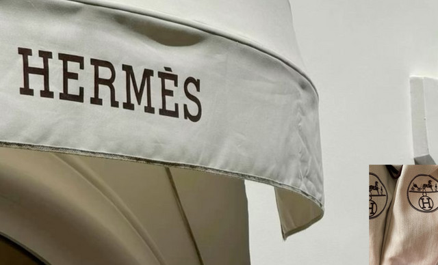&Eta; Herm&egrave;s &epsilon;&iota;&sigma;έ&rho;&chi;&epsilon;&tau;&alpha;&iota; &sigma;&tau;&eta;&nu; Haute Couture &kappa;&alpha;&iota; &alpha;&nu;&omicron;ί&gamma;&epsilon;&iota; έ&nu;&alpha; &nu;έ&omicron; &kappa;&epsilon;&phi;ά&lambda;&alpha;&iota;&omicron; &sigma;&tau;&eta;&nu; &iota;&sigma;&tau;&omicron;&rho;ί&alpha; &tau;&eta;&sigmaf; &mu;ό&delta;&alpha;&sigmaf;