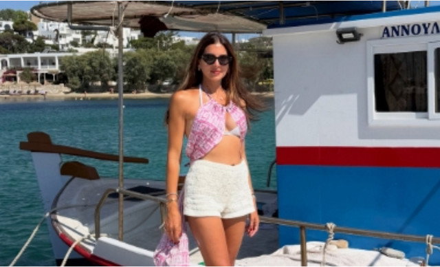 &Sigma;&tau;&alpha;&mu;&alpha;&tau;ί&nu;&alpha; &Tau;&sigma;&iota;&mu;&tau;&sigma;&iota;&lambda;ή: &Tau;&omicron; &phi;&omega;&tau;&omicron;&gamma;&rho;&alpha;&phi;&iota;&kappa;ό ά&lambda;&mu;&pi;&omicron;&upsilon;&mu; &alpha;&pi;ό &tau;&iota;&sigmaf; &kappa;&alpha;&lambda;&omicron;&kappa;&alpha;&iota;&rho;&iota;&nu;έ&sigmaf; &delta;&iota;&alpha;&kappa;&omicron;&pi;έ&sigmaf; &tau;&eta;&sigmaf;