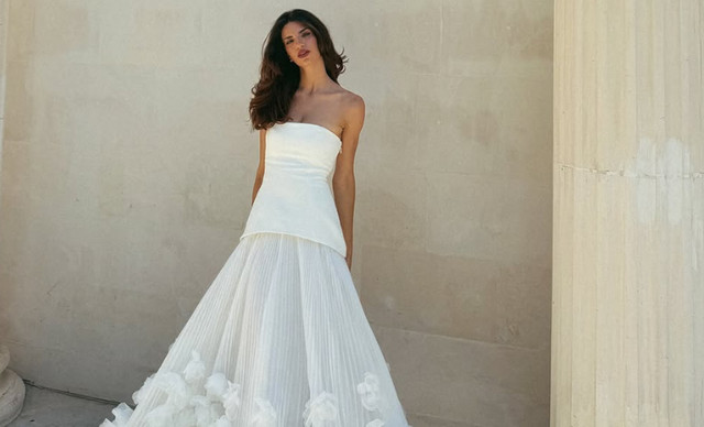 Η Κύπρια που υιοθέτησε την Grecian chic αισθητική της «Οδύσσειας»