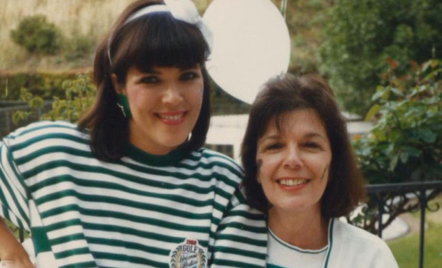 Έ&phi;&upsilon;&gamma;&epsilon; &alpha;&pi;ό &tau;&eta; &zeta;&omega;ή &sigma;&tau;&alpha; 91 &tau;&eta;&sigmaf; &eta; &mu;&eta;&tau;έ&rho;&alpha; &tau;&eta;&sigmaf; Kris Jenner