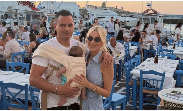 Καινούργιου: Η επίσκεψη στην Παναγία Εκατονταπυλιανή – Το τάμα που έγινε πραγματικότητα