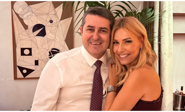&Mu;&epsilon;&sigma;&sigma;&alpha;&rho;&omicron;&pi;&omicron;ύ&lambda;&omicron;&upsilon; &Mu;&upsilon;&lambda;&omega;&nu;ά&kappa;&eta;&sigmaf;: &Eta; &am