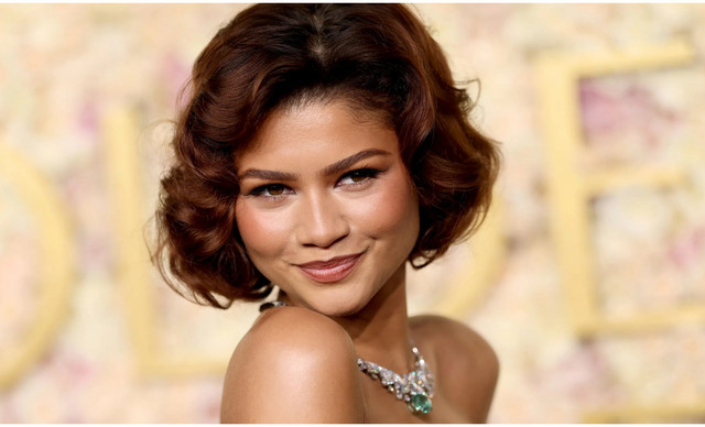 Zendaya: &Eta; &chi;&iota;&omicron;&upsilon;&mu;&omicron;&rho;&iota;&sigma;&tau;&iota;&kappa;ή&nbsp;&alpha;&nu;&tau;ί&delta;&rho;&alpha;&sigma;ή &tau;&eta;&sigmaf; &sigma;&epsilon;&nbsp;&pi;&rho;ό&tau;&alpha;&sigma;&eta; &gamma;ά&mu;&omicron;&upsilon; &alpha;&pi;ό&nbsp;&theta;&alpha;&upsilon;&mu;&alpha;&sigma;&tau;ή (&Beta;&Iota;&Nu;&Tau;&Epsilon;&Omicron;)