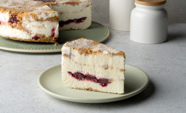 &Sigma;&upsilon;&nu;&tau;&alpha;&gamma;ή &gamma;&iota;&alpha; &tau;&omicron; &pi;&iota;&omicron; &nu;ό&sigma;&tau;&iota;&mu;&omicron; &pi;&alpha;&gamma;&omega;&tau;ό cheesecake &mu;&epsilon; &kappa;&epsilon;&rho;ά&sigma;&iota;