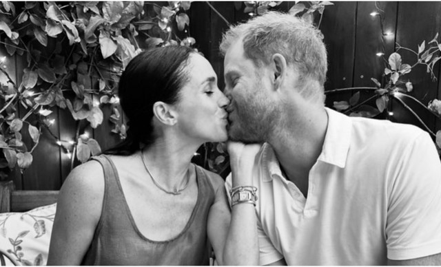 Meghan Markle: &Epsilon;&pi;&iota;&sigma;&tau;&rho;&omicron;&phi;ή &sigma;&tau;&eta;&nu; &upsilon;&pi;&omicron;&kappa;&rho;&iota;&tau;&iota;&kappa;ή; &Omicron;&iota; &sigma;&upsilon;&zeta;&eta;&tau;ή&sigma;&epsilon;&iota;&sigmaf; &gamma;&iota;&alpha; &rho;ό&lambda;&omicron; &sigma;&tau;&omicron; &laquo;The Gentlemen&raquo;