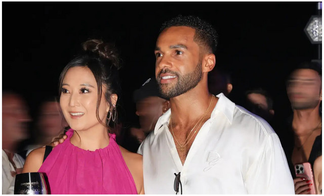 Ashley Park Lucien Laviscount: &Epsilon;&pi;έ&sigma;&tau;&rho;&epsilon;&psi;&alpha;&nu; &sigma;&tau;&eta; &Mu;ύ&kappa;&omicron;&nu;&omicron; &mu;&epsilon;&ta