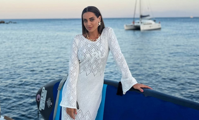 &Eta; &Tau;&zeta;ώ&rho;&tau;&zeta;&iota;&alpha; &Pi;&alpha;&nu;&alpha;&gamma;ή &mu;&epsilon; &tau;&omicron; &alpha;&pi;ό&lambda;&upsilon;&tau;&omicron; boho beach look