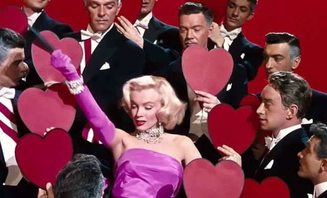 Diamonds are a girl&rsquo;s best friend: &Tau;&alpha; 5 &pi;&iota;&omicron; &alpha;&kappa;&rho;&iota;&beta;ά &mu;&omicron;&nu;ό&pi;&epsilon;&tau;&rho;&alpha; &tau;&omega;&nu; celebrity &alpha;&rho;&rho;&alpha;&beta;ώ&nu;&omega;&nu; &tau;&omicron;&upsilon; 2026