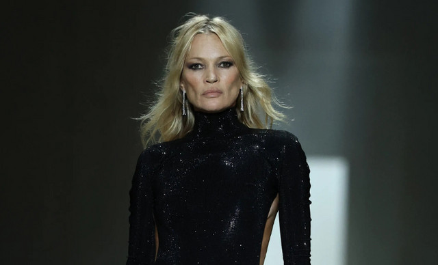 Kate Moss &gamma;&iota;&alpha; Gucci: &Eta; &nu;έ&alpha; &kappa;&alpha;&mu;&pi;ά&nu;&iota;&alpha; &pi;&omicron;&upsilon; &xi;&upsilon;&pi;&nu;ά &tau;&eta;&nu; &pi;&iota;&omicron; sexy, rock &pi;&lambda;&epsilon;&upsilon;&rho;ά &tau;&omicron;&upsilon; &omicron;ί&kappa;&omicron;&upsilon;