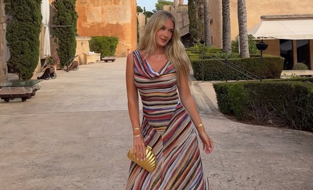&Tau;&omicron; viral &phi;ό&rho;&epsilon;&mu;&alpha; &tau;&omicron;&upsilon; &kappa;&alpha;&lambda;&omicron;&kappa;&alpha;&iota;&rho;&iota;&omicron;ύ έ&chi;&epsilon;&iota; &lambda;ί&sigma;&tau;&alpha; &alpha;&nu;&alpha;&mu;&omicron;&nu;ή&sigmaf; ά&nu;&omega; &tau;&omega;&nu; 4.000 &alpha;&tau;ό&mu;&omega;&nu; &kappa;&alpha;&iota; &epsilon;&mu;&epsilon;ί&sigmaf; &kappa;&alpha;&tau;&alpha;&lambda;&alpha;&beta;&alpha;ί&nu;&omicron;&upsilon;&mu;&epsilon; &gamma;&iota;&alpha;&tau;ί