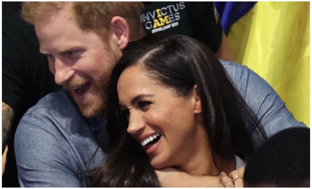 Harry Meghan Markle: &Epsilon;&pi;έ&sigma;&tau;&rho;&epsilon;&psi;&alpha;&nu; &sigma;&tau;&eta; &Beta;&rho;&epsilon;&tau;&alpha;&nu;ί&alpha; &mu;&epsilon