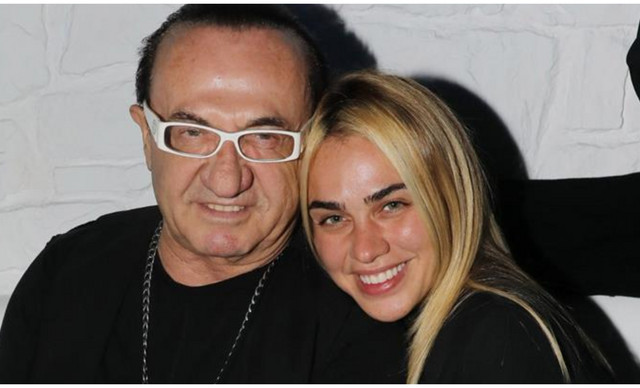 &Lambda;&epsilon;&upsilon;&tau;έ&rho;&eta;&sigmaf; &Pi;&alpha;&nu;&tau;&alpha;&zeta;ή&sigmaf; &Kappa;ό&nu;&iota; &Mu;&epsilon;&tau;&alpha;&x