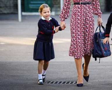 Πριγκίπισσα Σάρλοτ: Η πρώτη της μέρα στο σχολείο