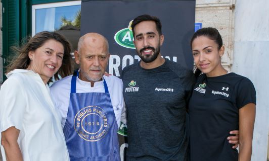 H Arla Foods Ελλάς έδωσε δυναμικό  παρών στο 9ο Spetses Mini Marathon