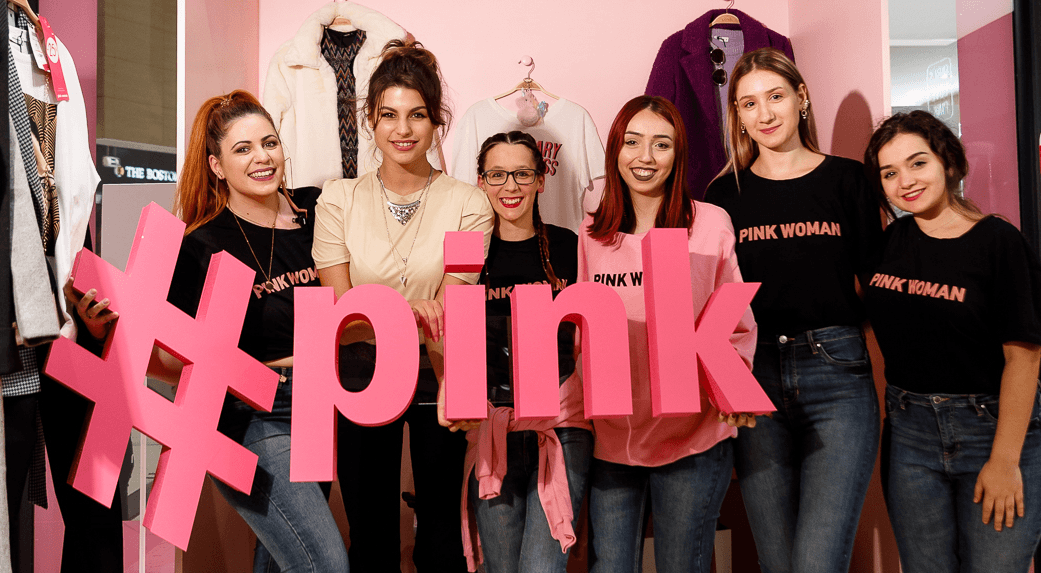 Η ambassador της Pink Woman συναντά τις Fans της στο The Mall Athens