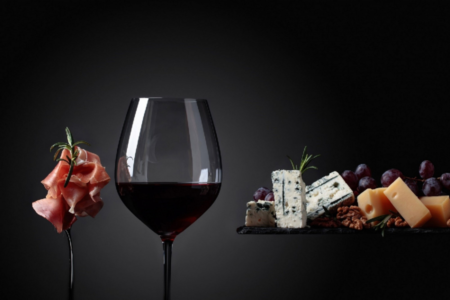 Μήνας “Cheese & Wine” στο Ξενοδοχείο Amathus με γεύσεις και αρώματα από όλο τον κόσμο