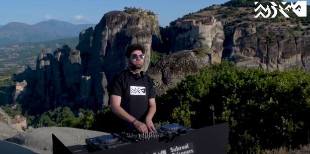 Κύπριος dj παίζει στα Μετέωρα και πρωτοπορεί!