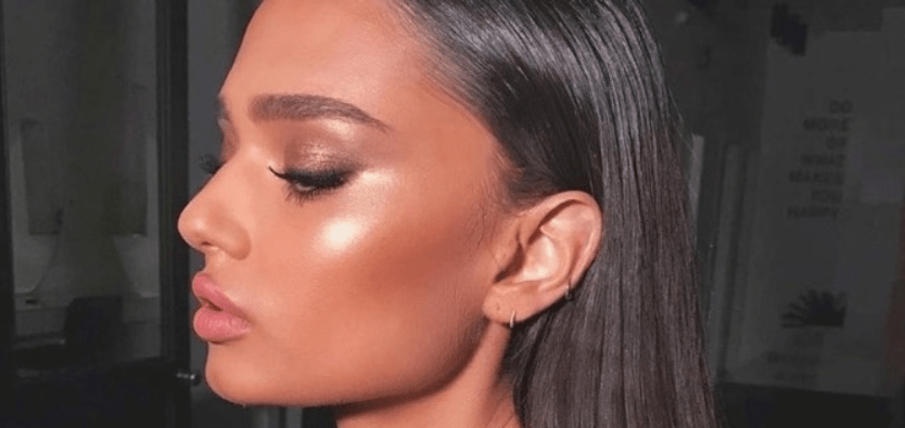 Dolphin skin: To νέο make - up trend πάει το glowy λουκ σε άλλο επίπεδο