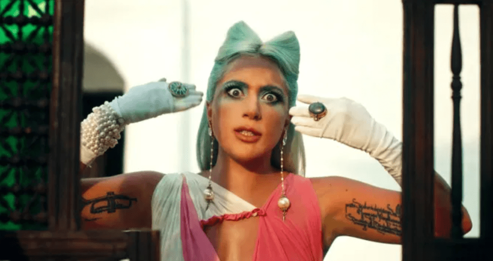 Lady Gaga: Το νέο μυσταγωγικό music video “911” για την μάχη με τα αντιψυχωτικά φάρμακα