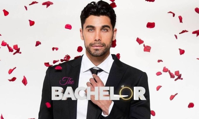 “Τhe Bachelor”: Αυτές είναι οι δυο παίκτριες που αποχώρησαν από την “τελετή των ρόδων”