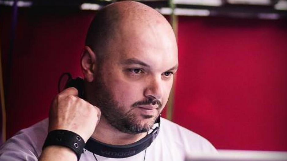 “Έφυγε” από την ζωή ο Dj Decibel από κορωνοϊό και αφήνει πίσω του δυο παιδιά