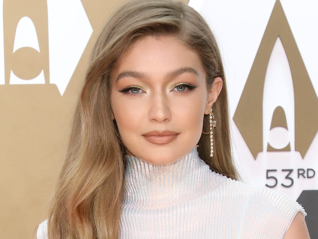 Κι όμως! Η Gigi Hadid τρώει…Κυπριακά κουπέπια;