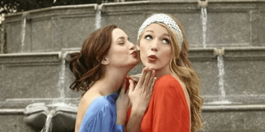 Gossip Girl 2020: Πώς θα αντιγράψεις τώρα το στυλ της Serena και της Blair;